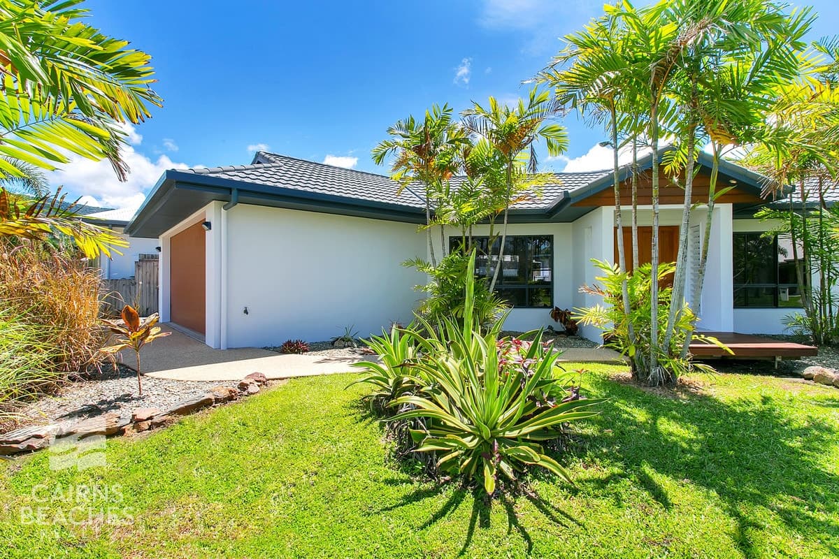 6 Bilgola Dve, Kewarra Beach - Image 1