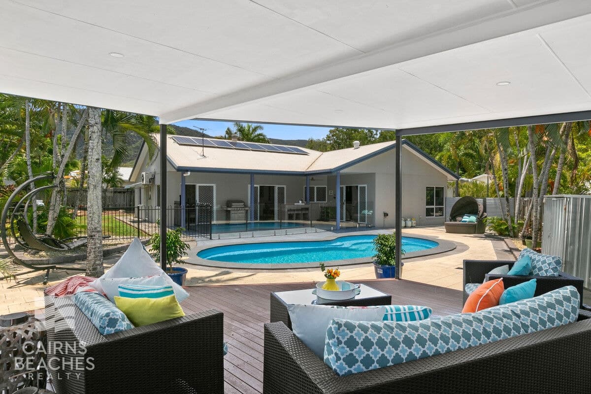 5 Ilse Close, Clifton Beach - Thumbnail 3