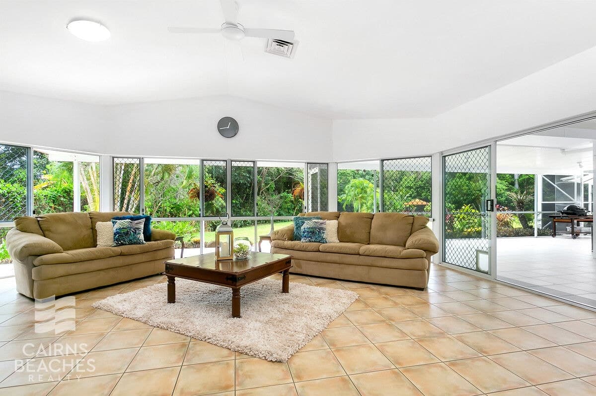 19 Stream Avenue, Kewarra Beach - Thumbnail 2