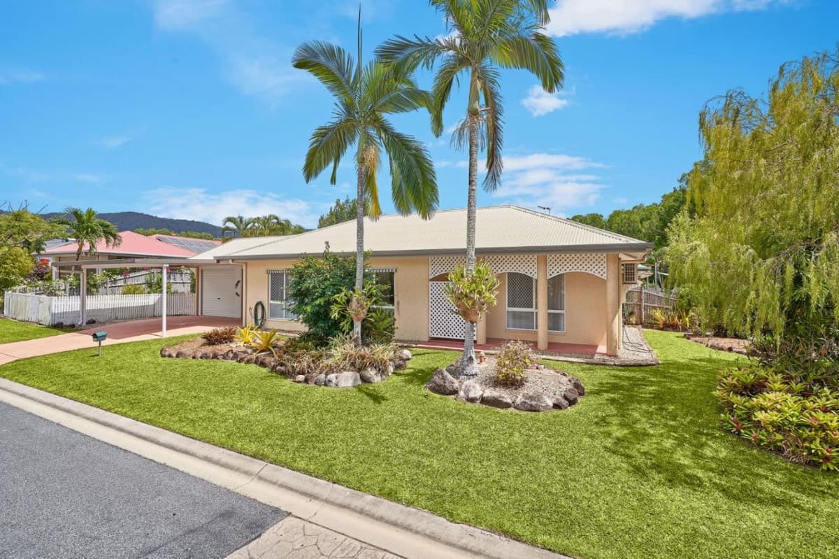 15 Cabarita Street, Kewarra Beach - Image 1