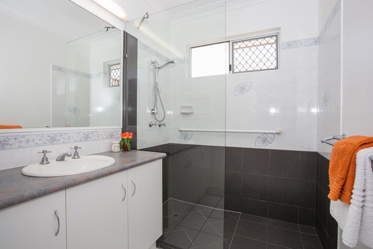 15 Cabarita Street, Kewarra Beach - Thumbnail 5
