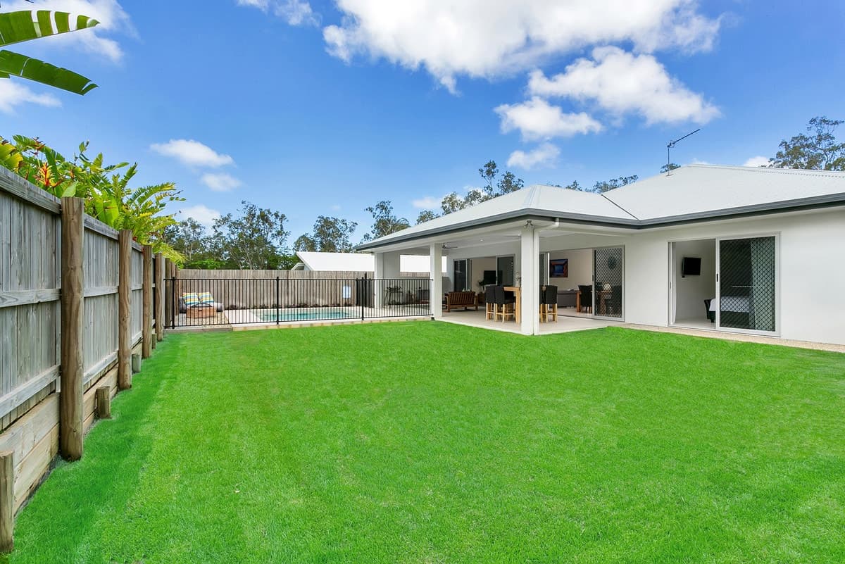 11 Mooreland Place, Kewarra Beach - Image 1