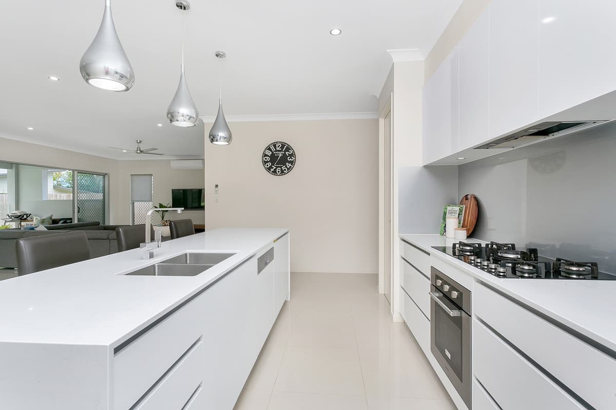 11 Mooreland Place, Kewarra Beach - Thumbnail 6