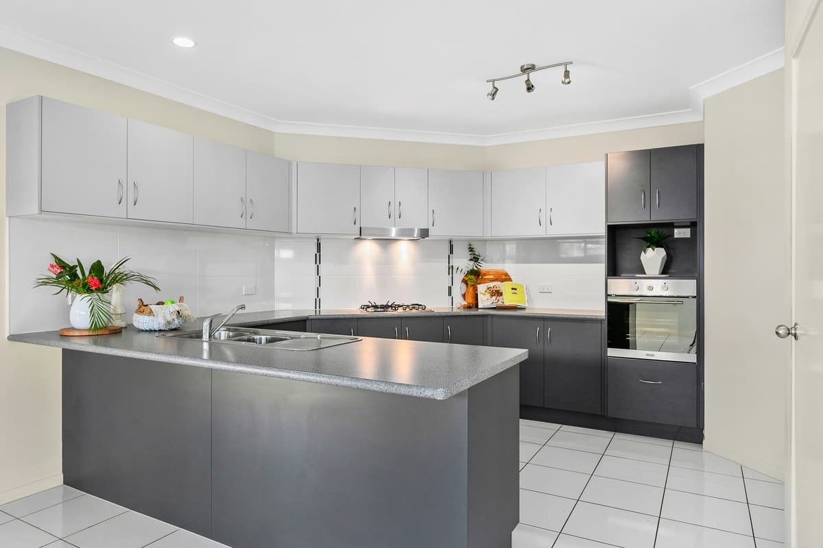 16 Petrie Close, Kewarra Beach - Thumbnail 3
