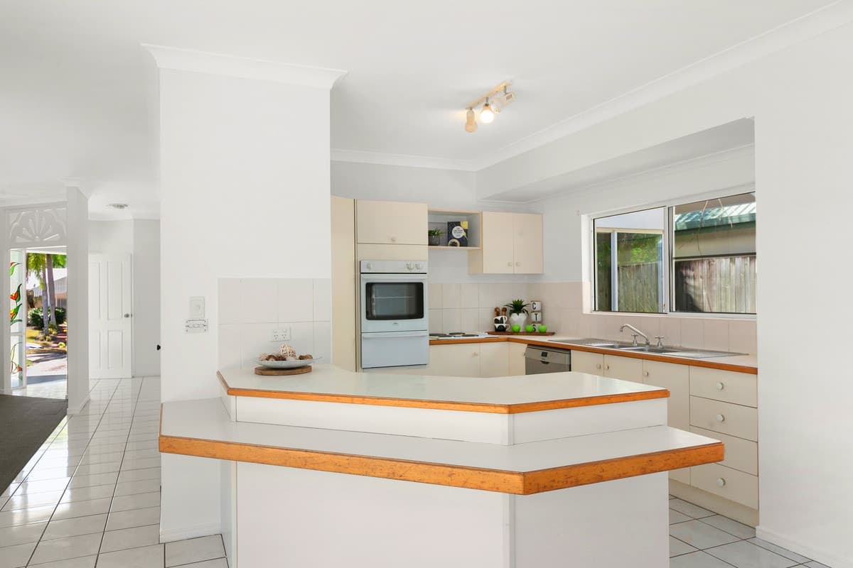 39 Yule Avenue, Clifton Beach - Thumbnail 6