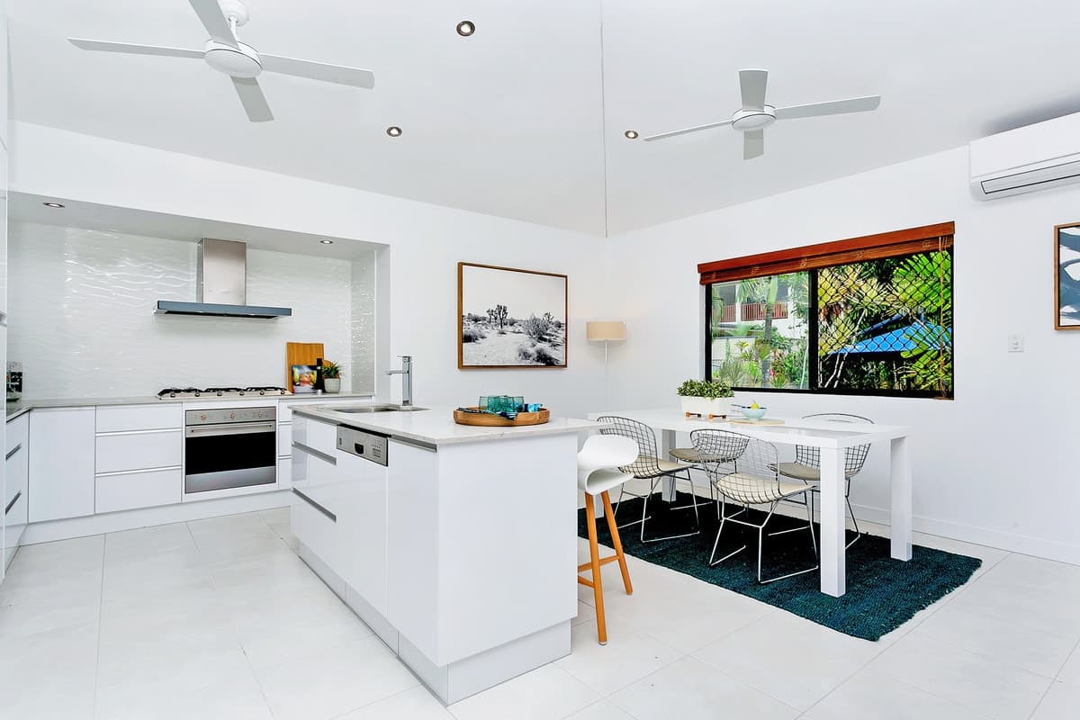 10 Savannah Street, Palm Cove - Thumbnail 6