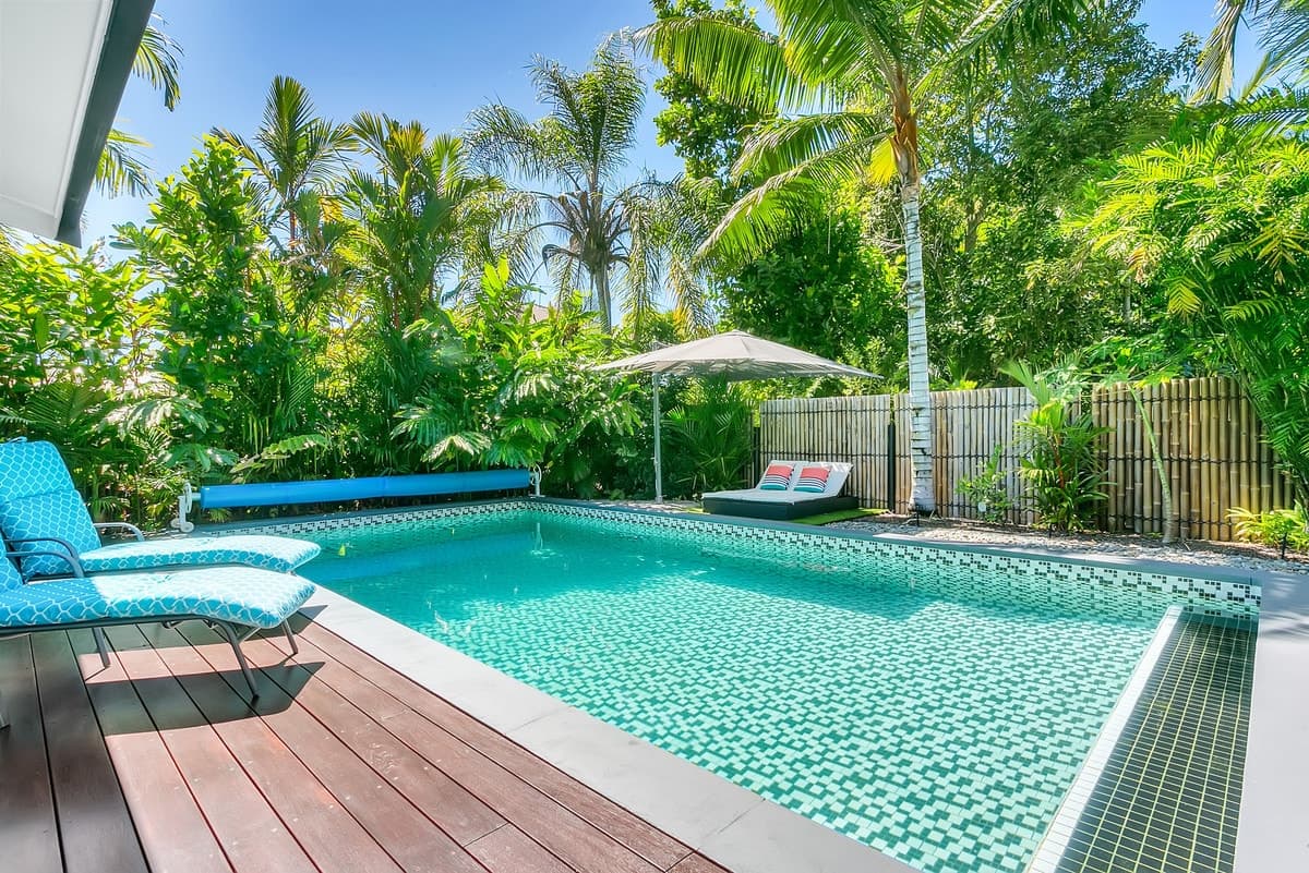 34 Terebra Street, Palm Cove - Image 1