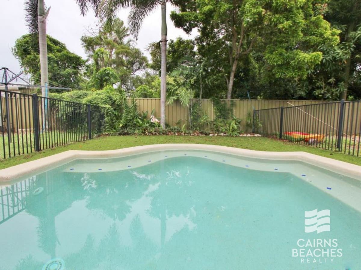 10 Mahogany Street, Holloways Beach - Image 1