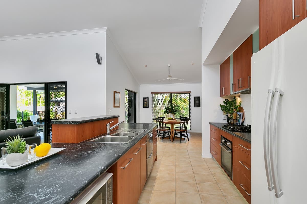 9 Cocus Crescent, Palm Cove - Thumbnail 6