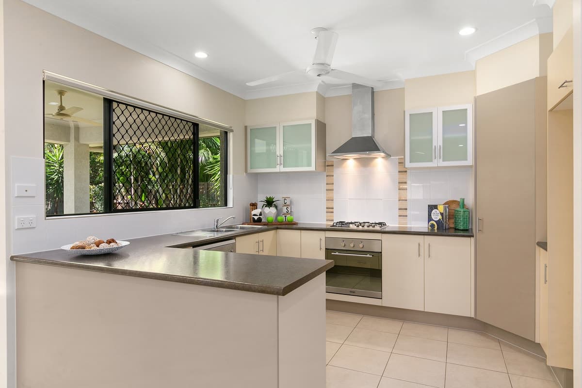 29 Torbay Street, Kewarra Beach - Thumbnail 2