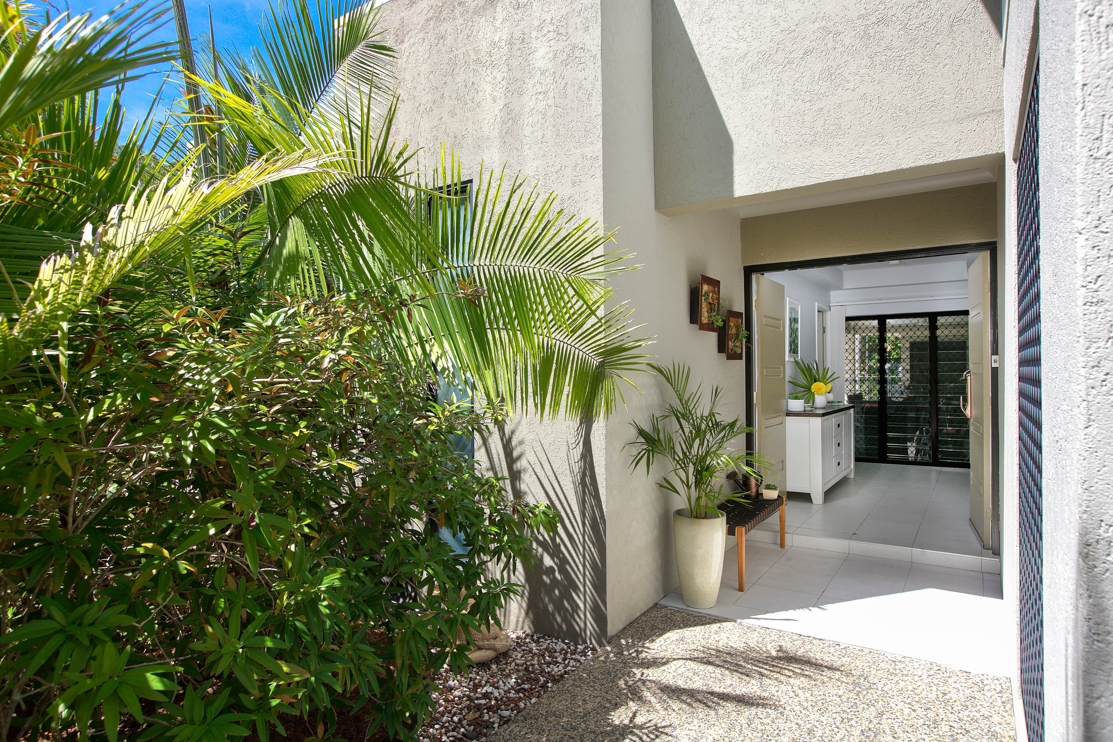 7 Yamba Close, Kewarra Beach - Thumbnail 3