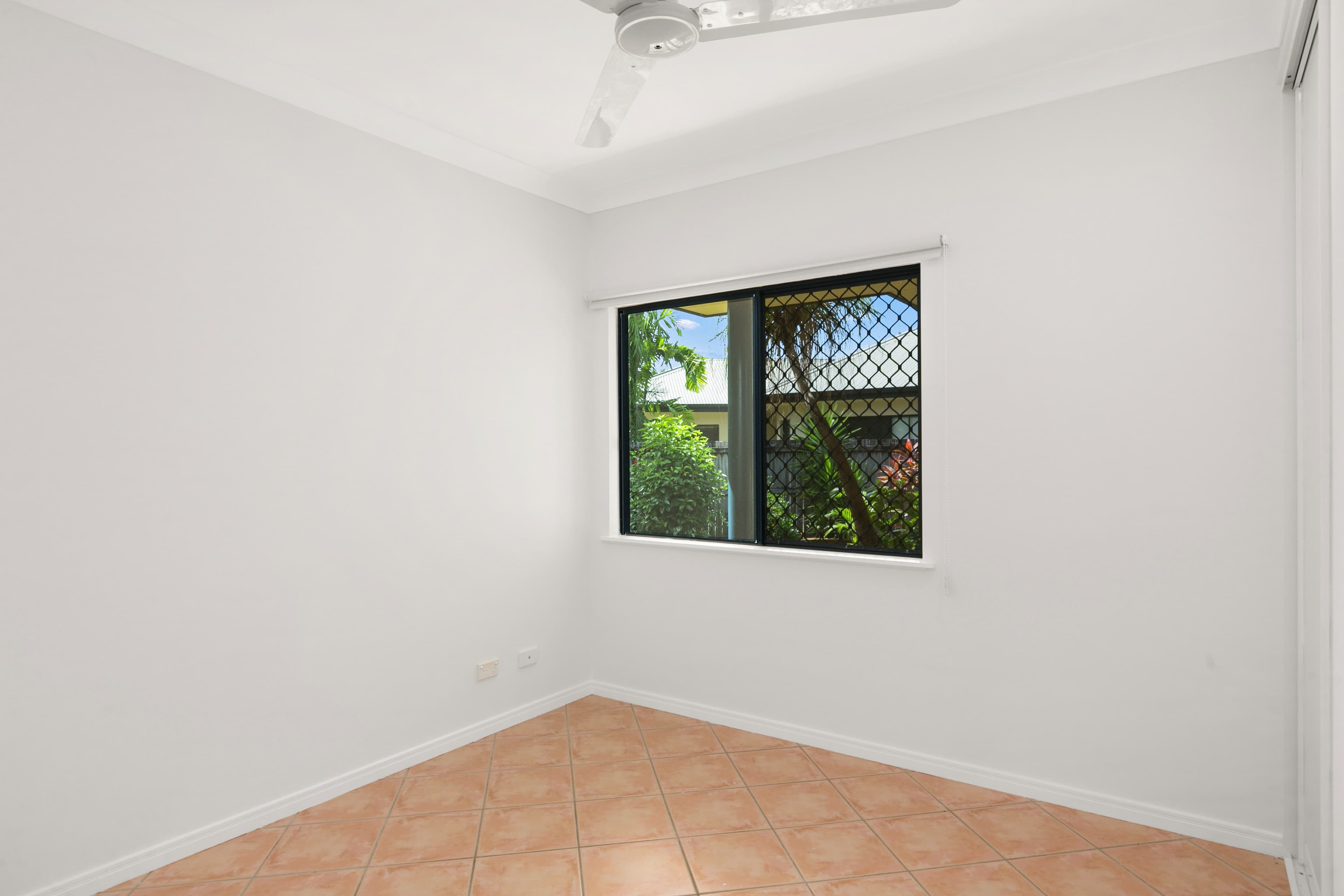19 Ellis Close, Kewarra Beach - Thumbnail 8