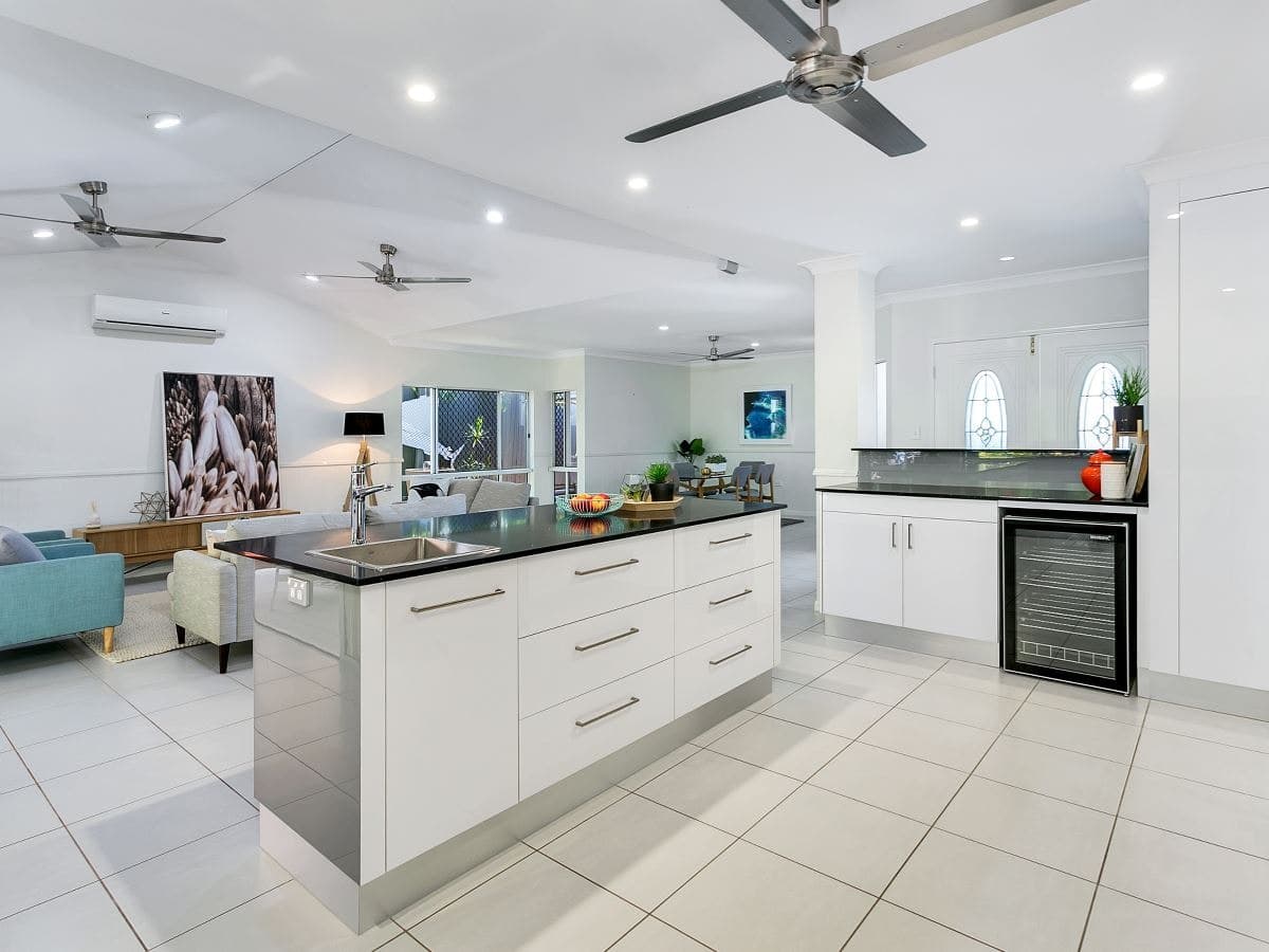 33 Bramble Street, Clifton Beach - Thumbnail 6
