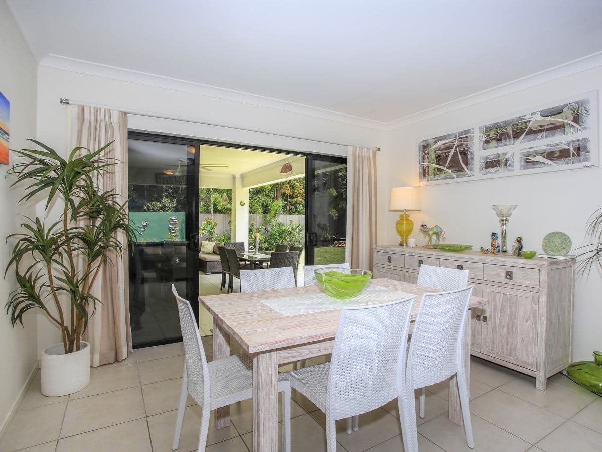 12 Hideaway Close, Palm Cove - Thumbnail 4