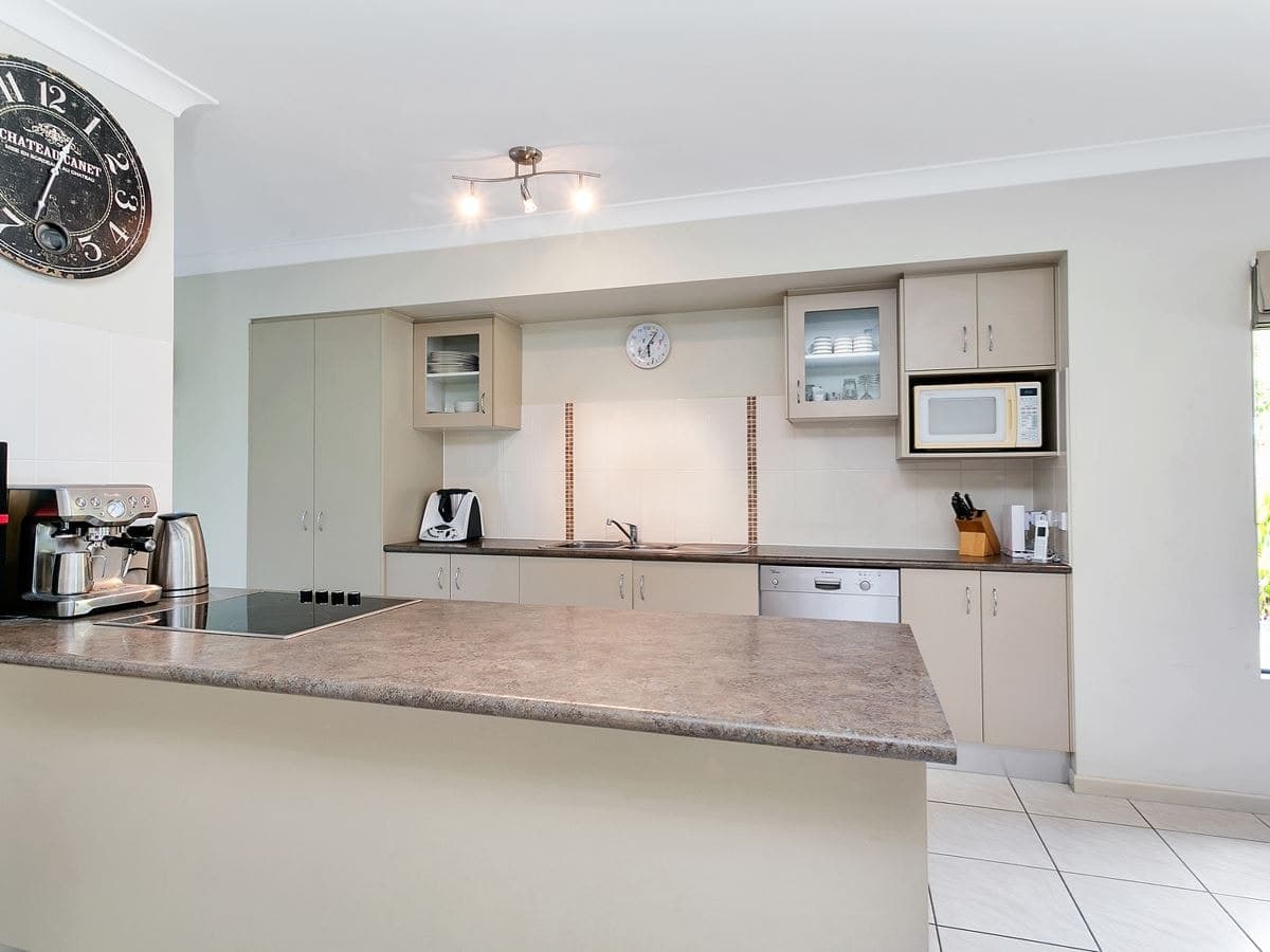 18 Petrie Close, Kewarra Beach - Thumbnail 4