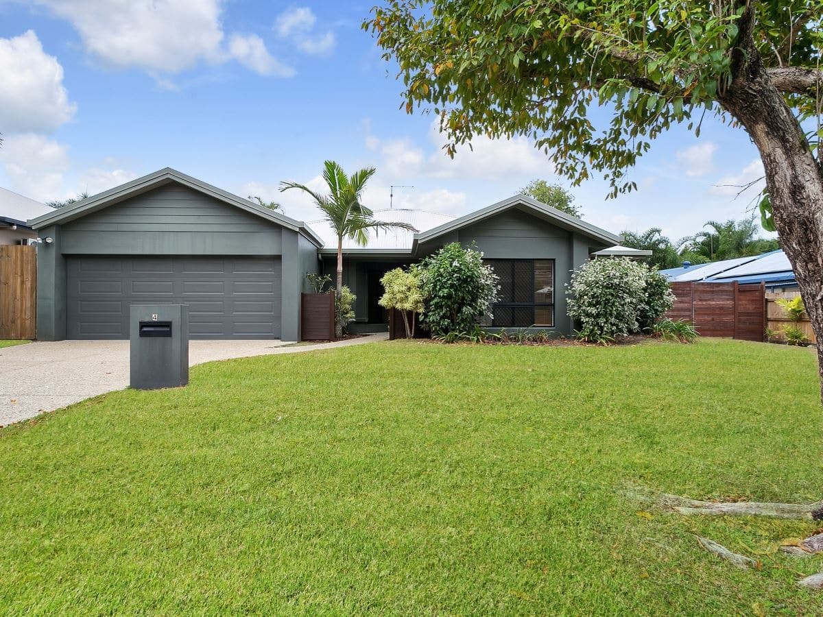4 Kentia St, Palm Cove - Image 1
