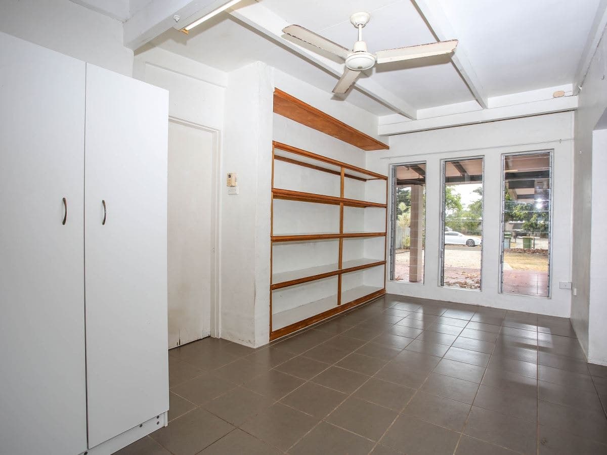 11 Carolyn Close, Yorkeys Knob - Thumbnail 6