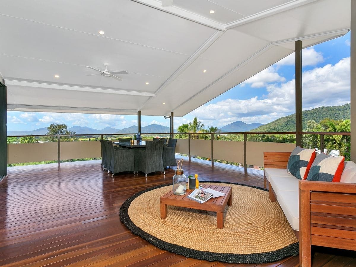 9 Amaroo Close, Smithfield - Thumbnail 3