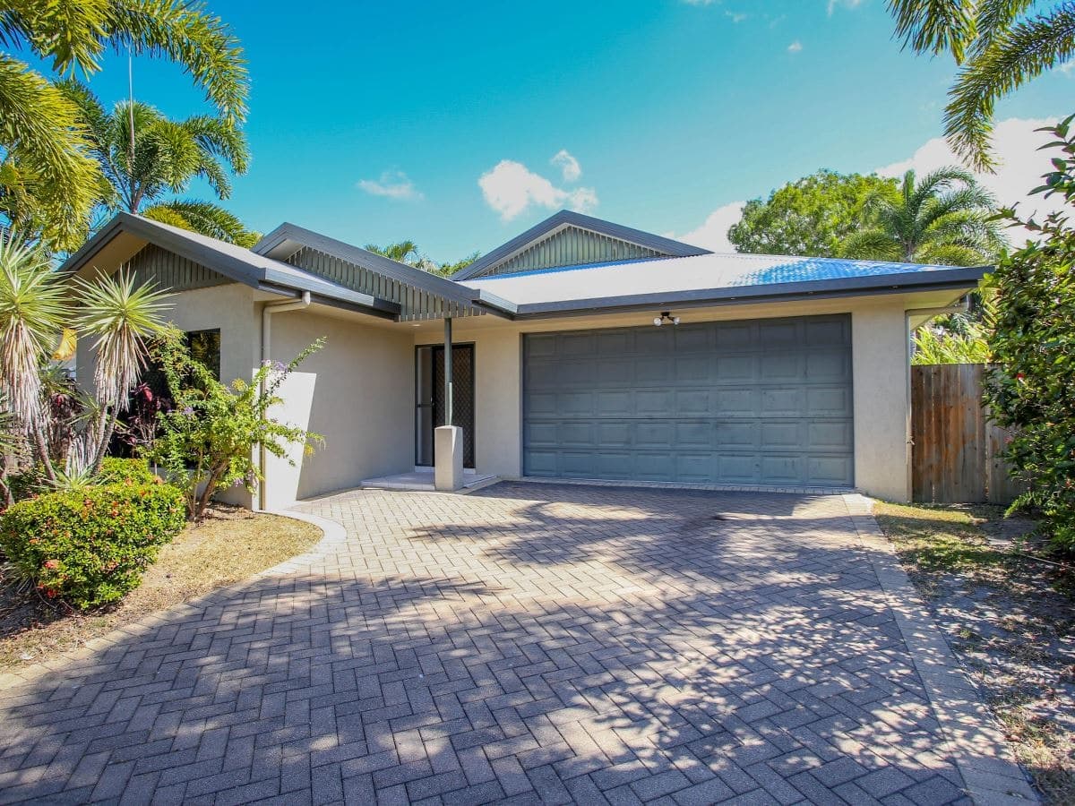 7 Narabeen St, Kewarra Beach - Image 1