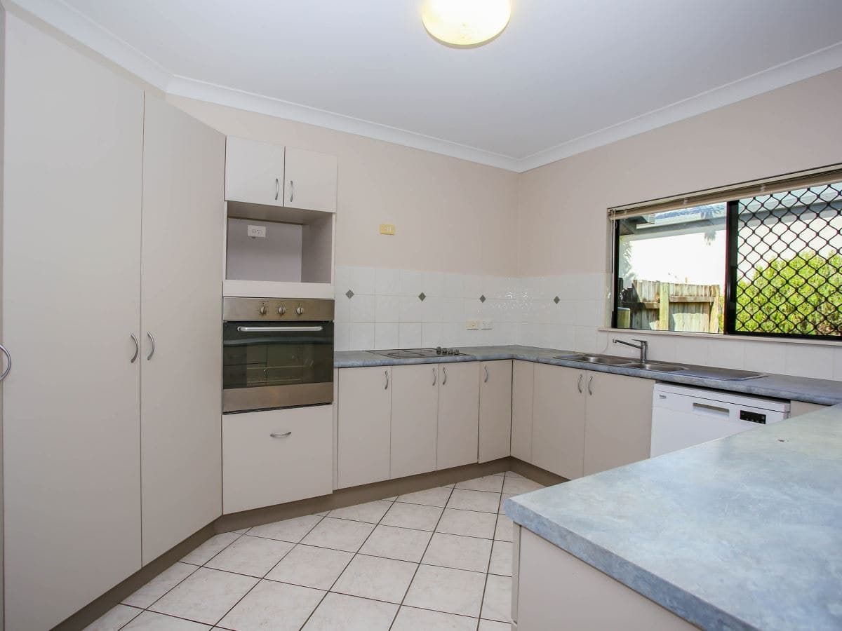 7 Narabeen St, Kewarra Beach - Thumbnail 2