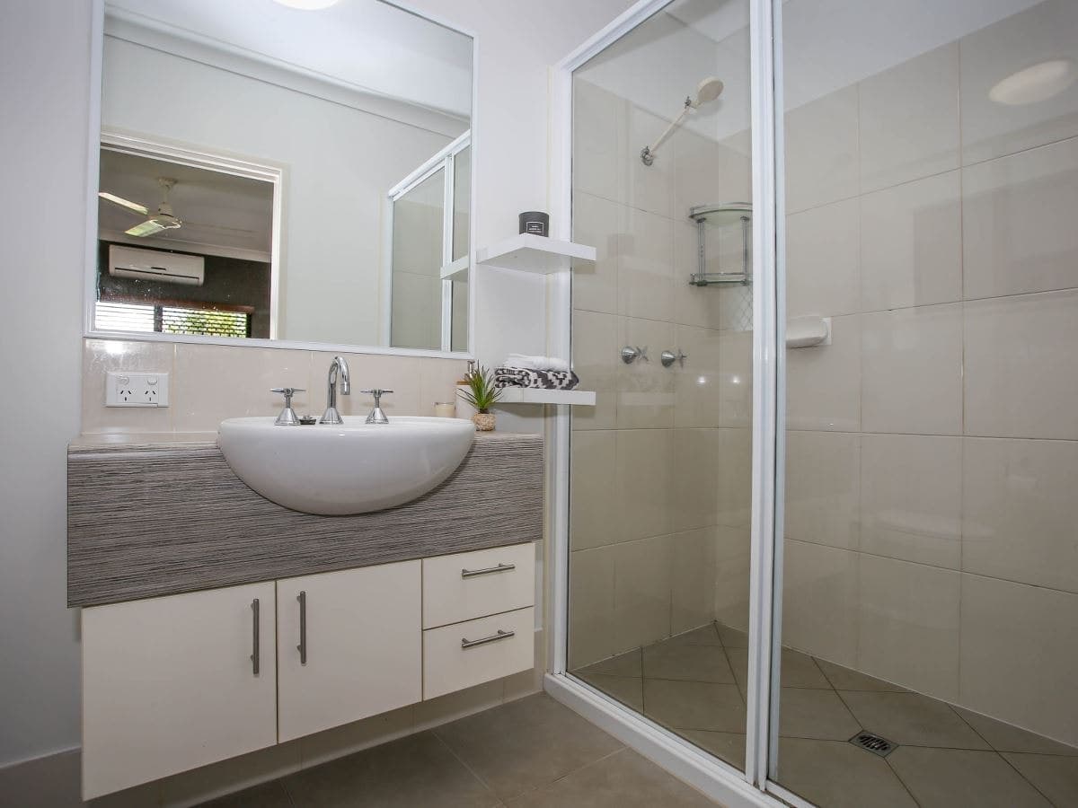18 Hatch Close, Trinity Beach - Thumbnail 6
