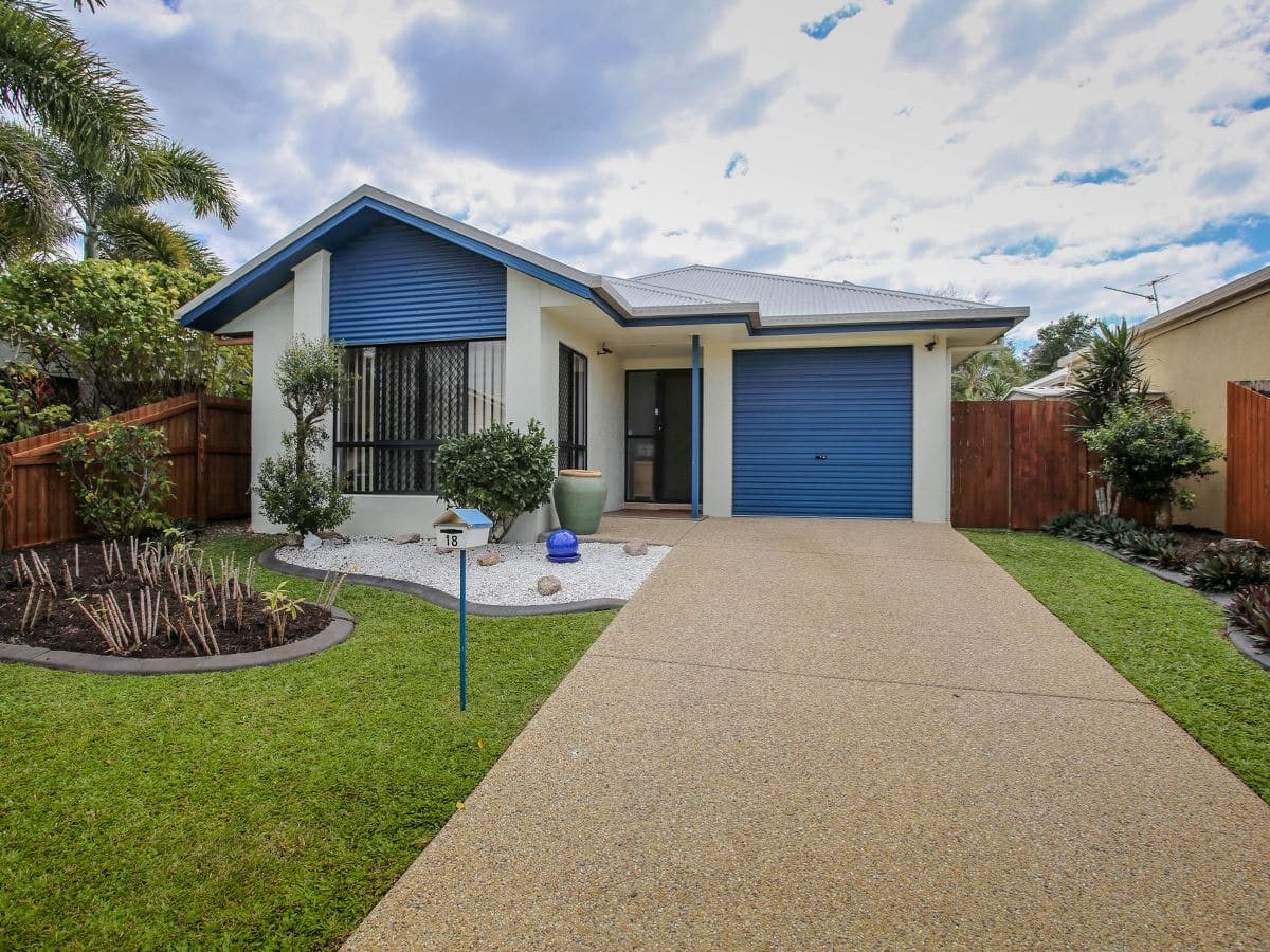 18 Bronte Close, Kewarra Beach - Image 1
