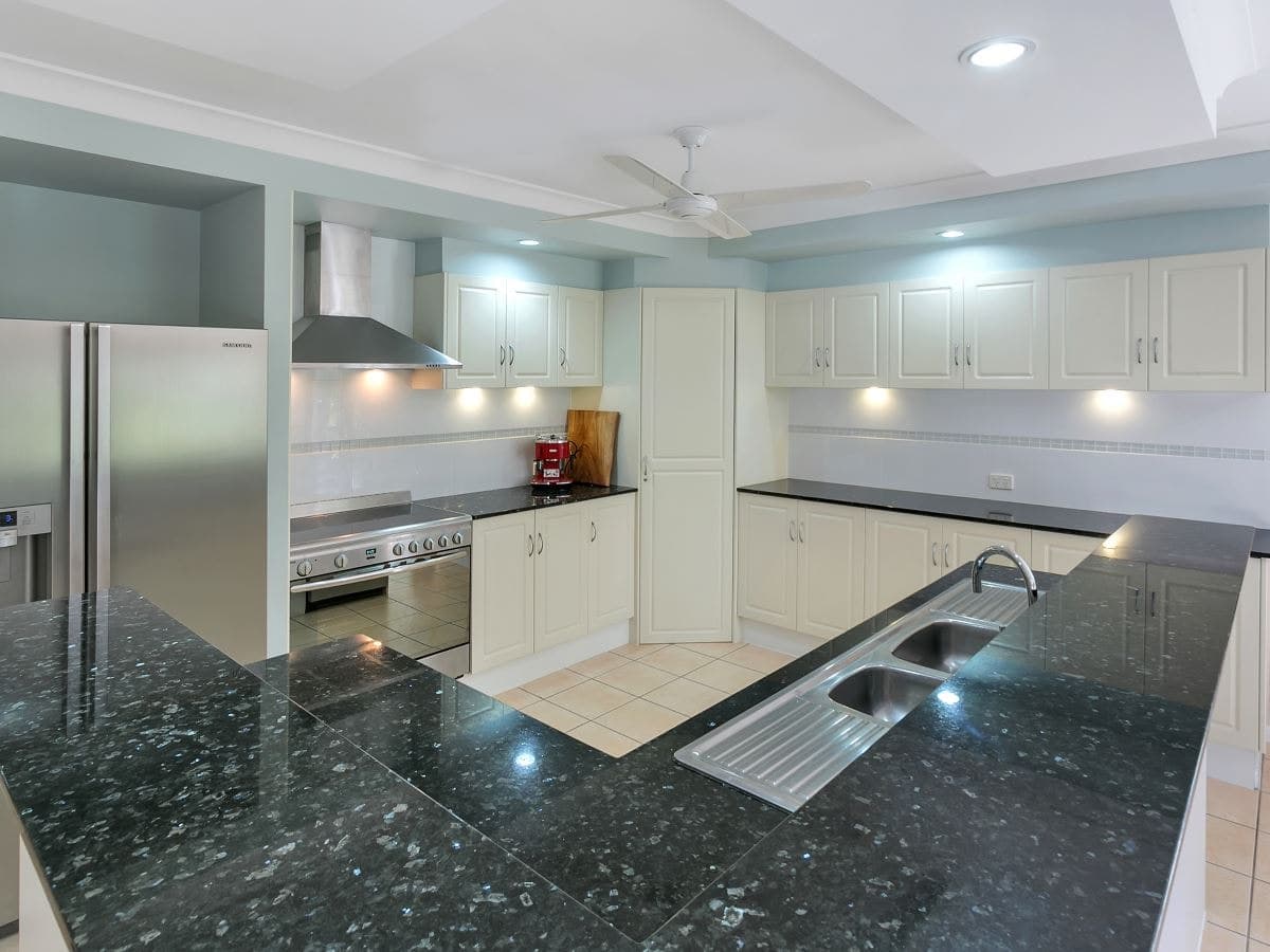 2 Whitehaven Court, Clifton Beach - Thumbnail 6