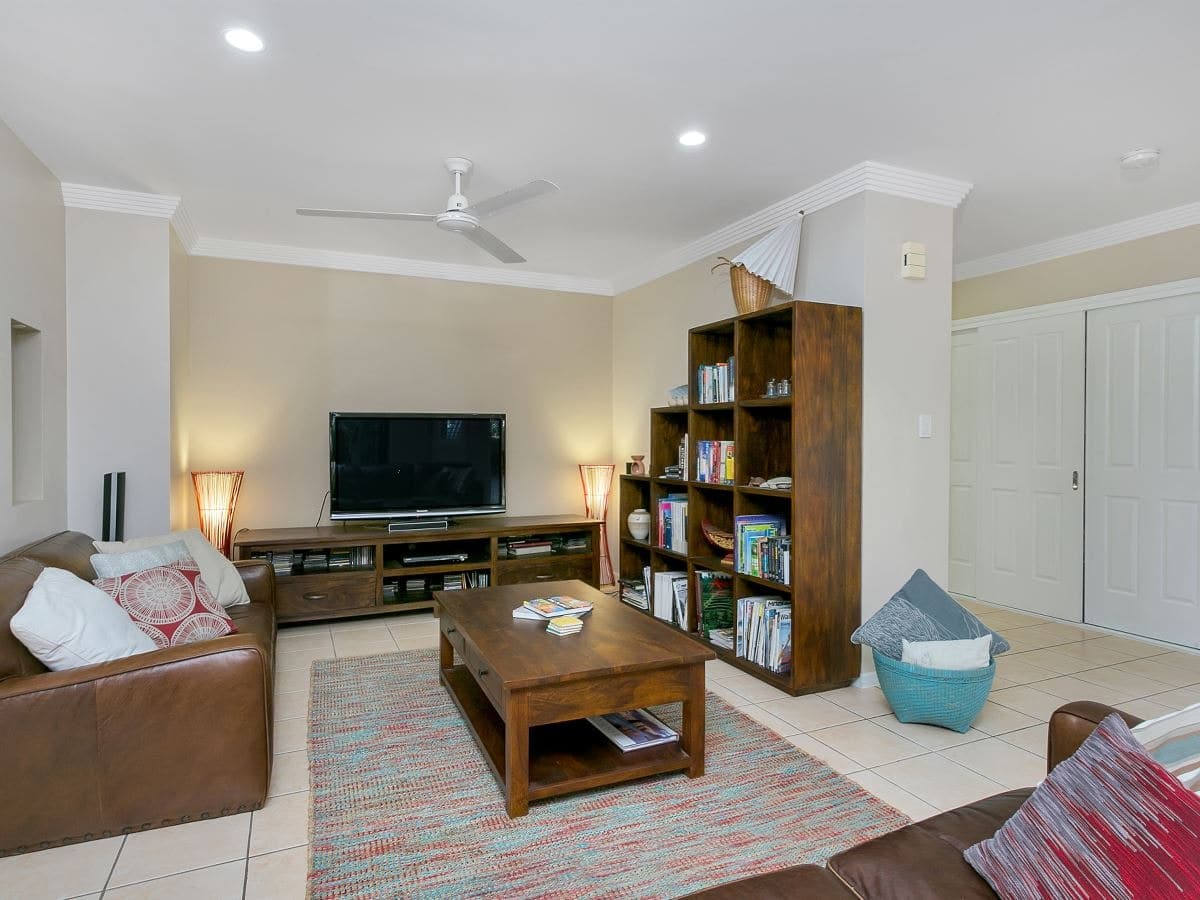 2 Whitehaven Court, Clifton Beach - Thumbnail 8