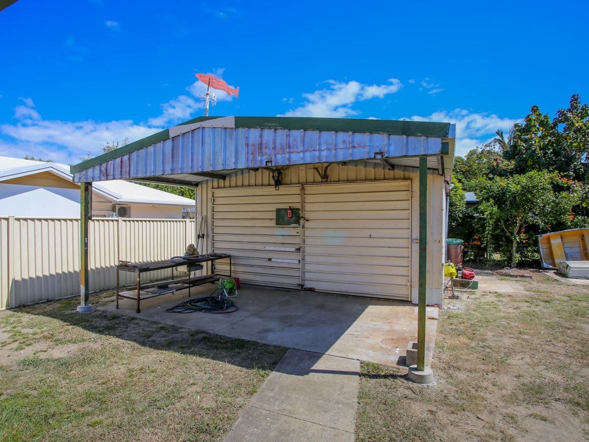 405 Varley Street, Yorkeys Knob - Thumbnail 3