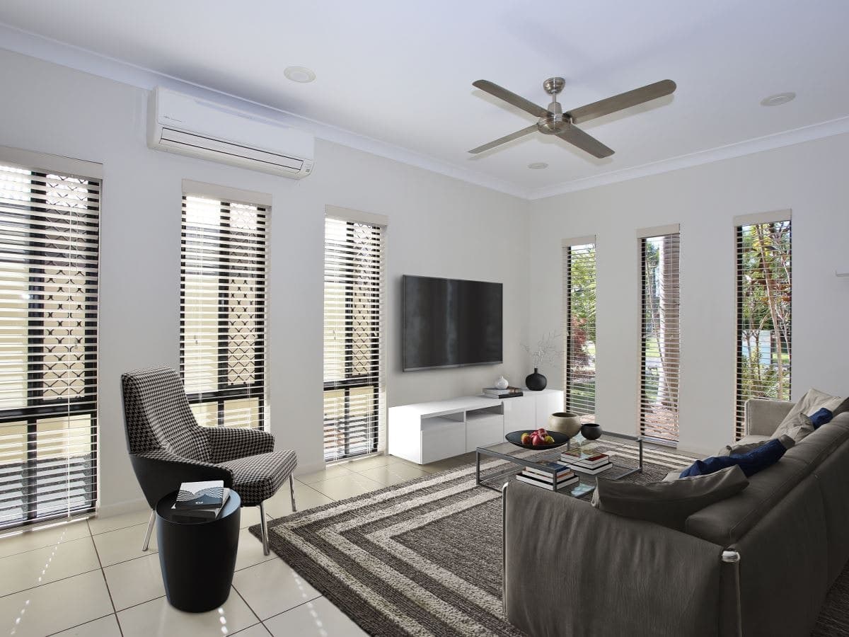 16 Hatch Close, Trinity Beach - Thumbnail 2