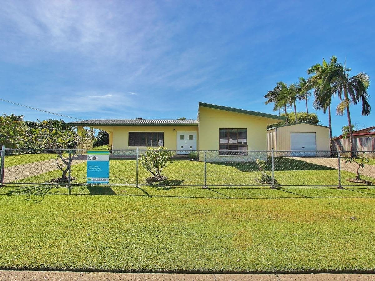 4 Mahab Street, Kewarra Beach - Image 1