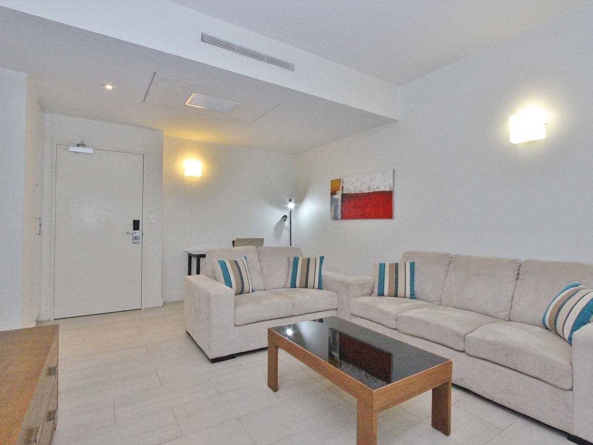 2101/2- 22 Veivers Road, Palm Cove - Thumbnail 3