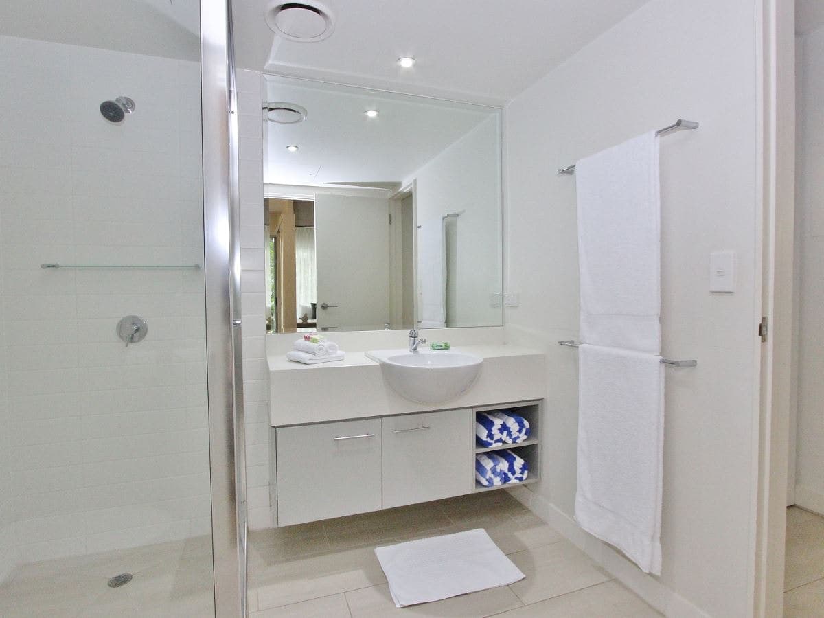 2101/2- 22 Veivers Road, Palm Cove - Thumbnail 7