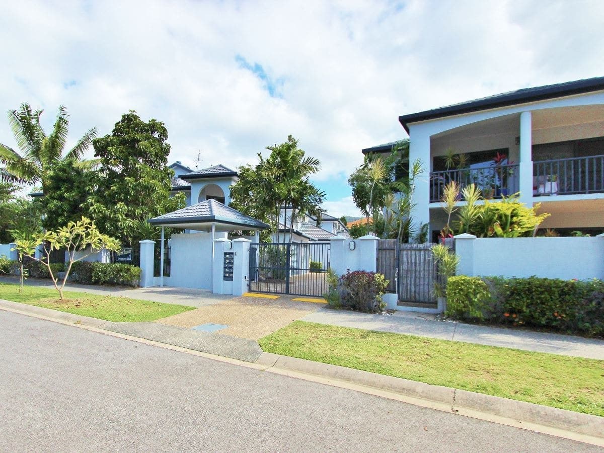 5/18 Clifton Road, Clifton Beach - Image 1