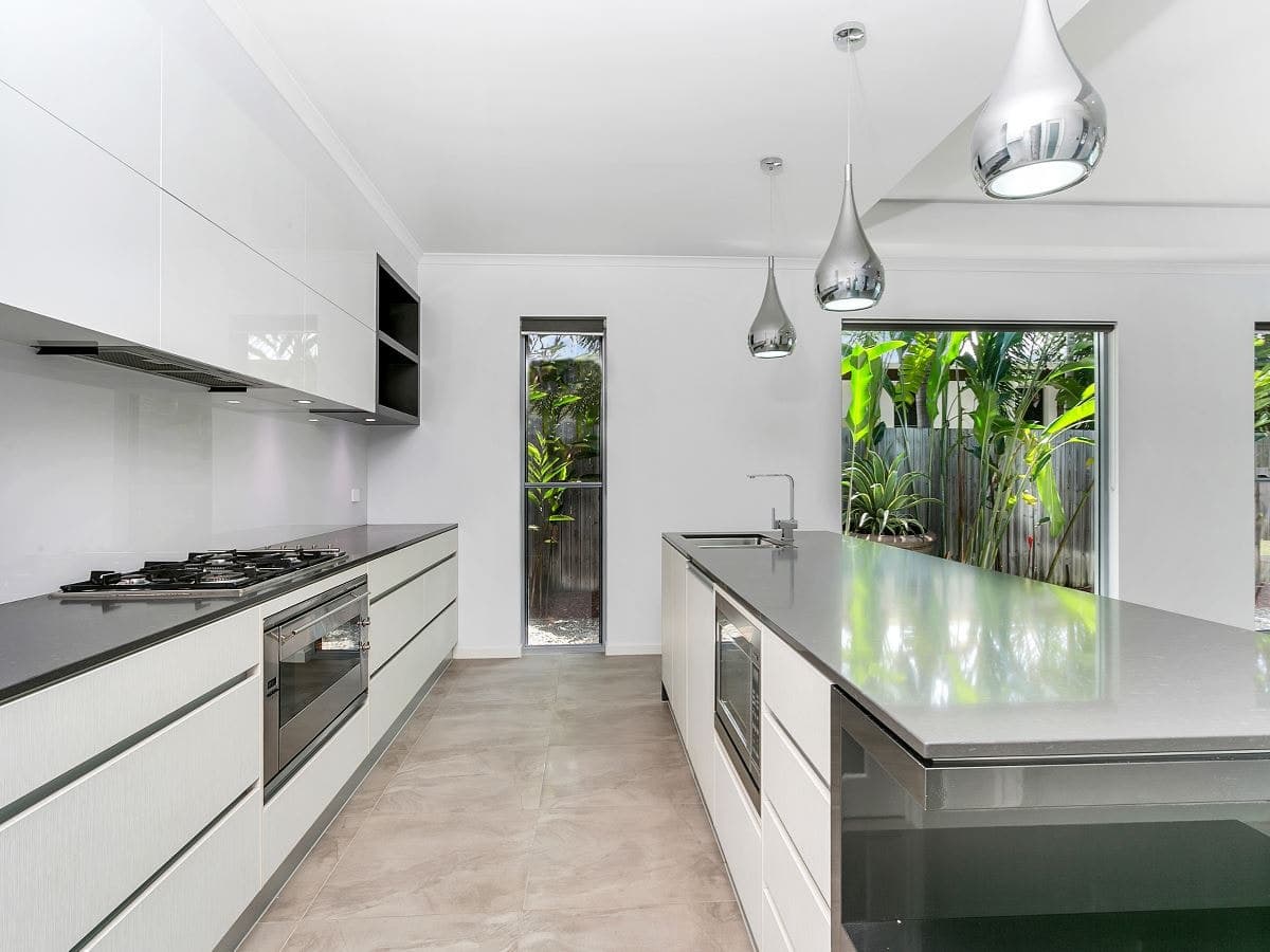 11 Lillian Road, Palm Cove - Thumbnail 4
