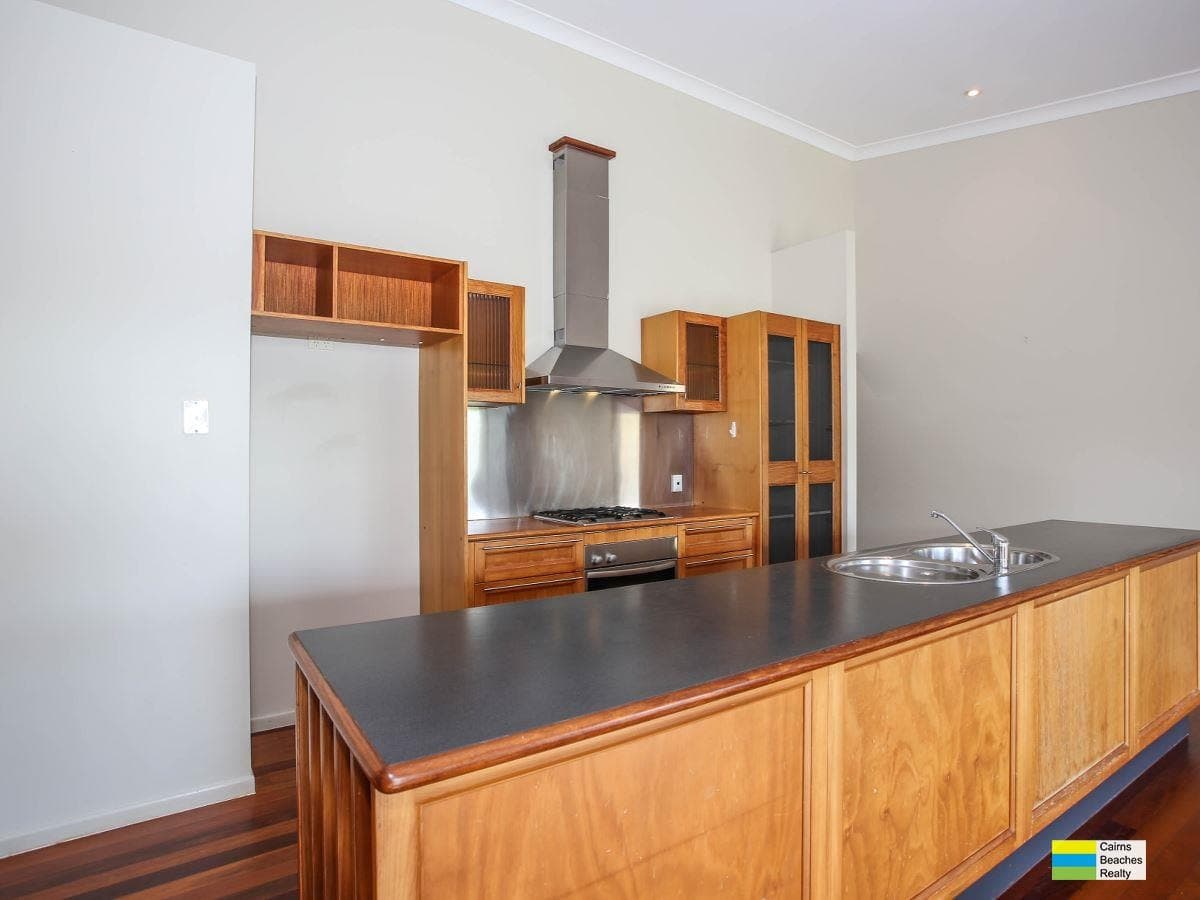 8 Mornington Street, Kewarra Beach - Thumbnail 4