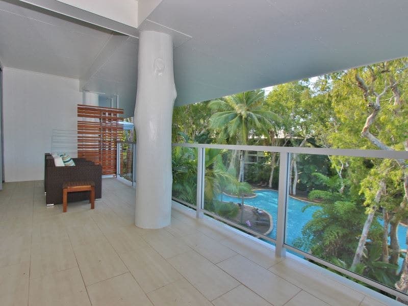 1405/2-22 Veivers Road, Palm Cove - Thumbnail 2