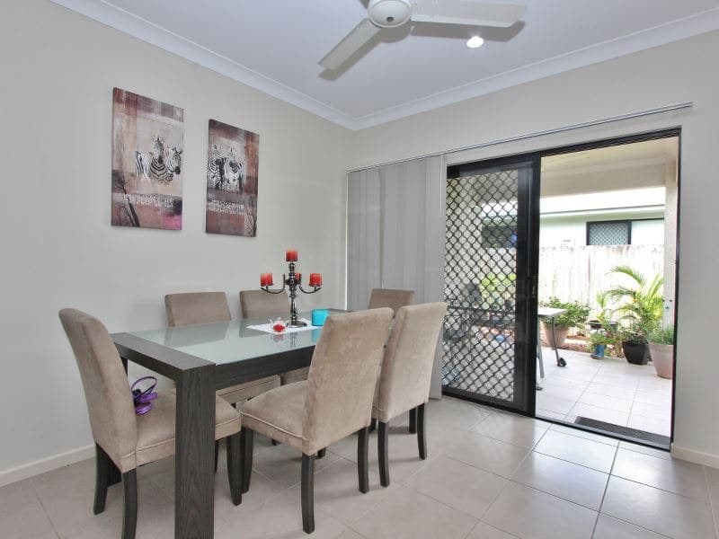38 Flagstone Terrace, Trinity Park - Thumbnail 4