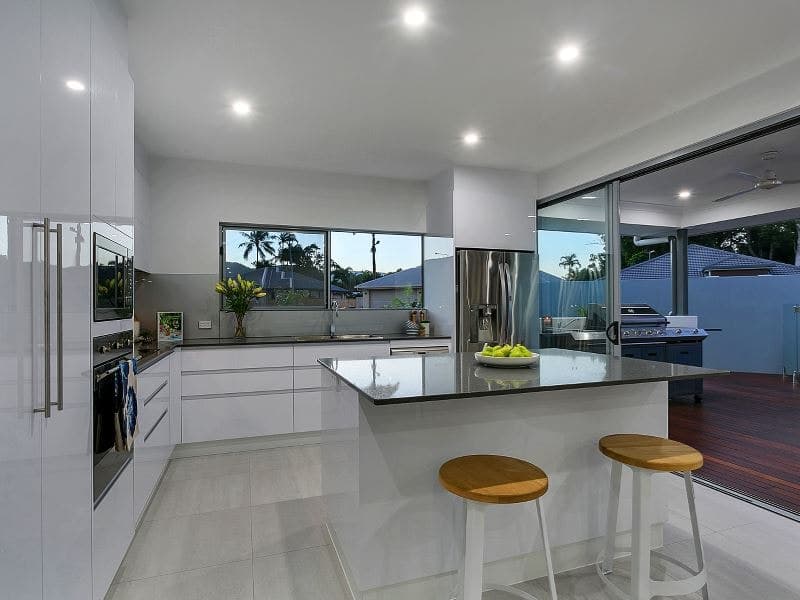 21 Quarterdeck Street, Trinity Beach - Thumbnail 4