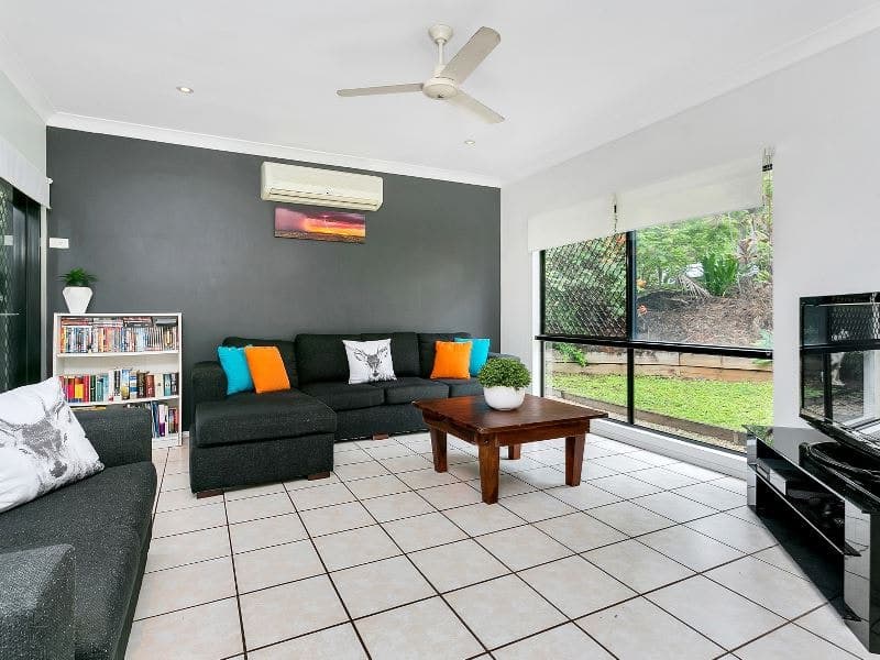 13 Lookout Tce, Trinity Beach - Thumbnail 2