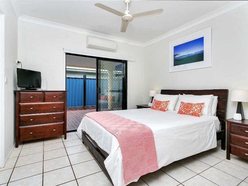 13 Lookout Tce, Trinity Beach - Thumbnail 3