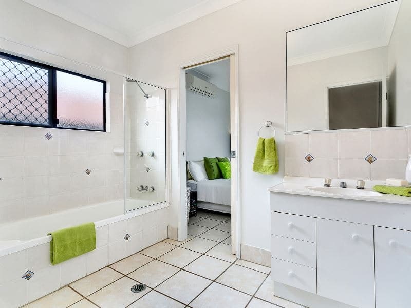 13 Lookout Tce, Trinity Beach - Thumbnail 8