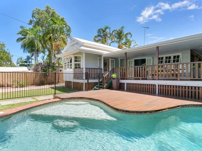 10 Caddy Street, Yorkeys Knob - Image 1