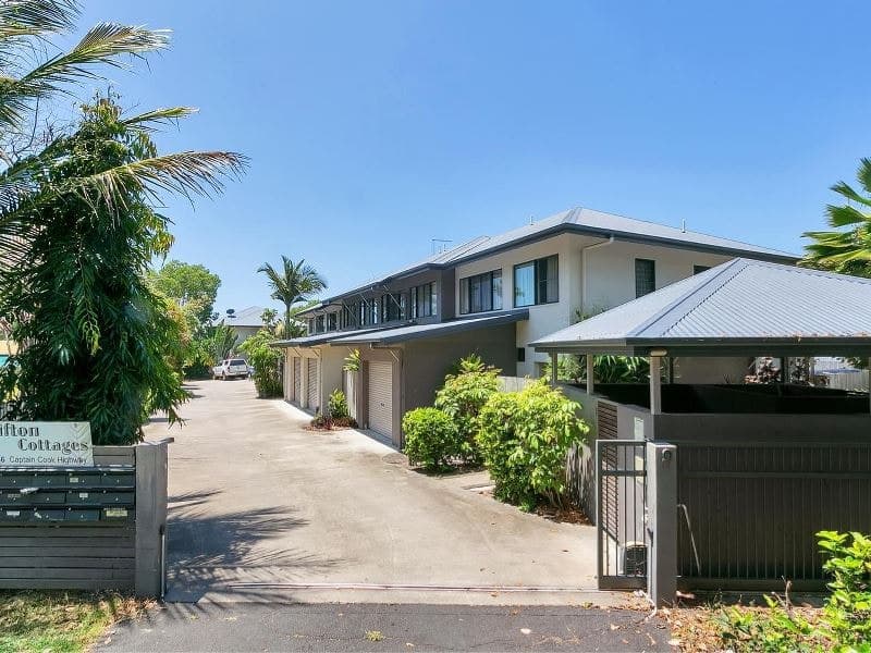 3/1766 Captain Cook Highway, Clifton Beach - Image 1
