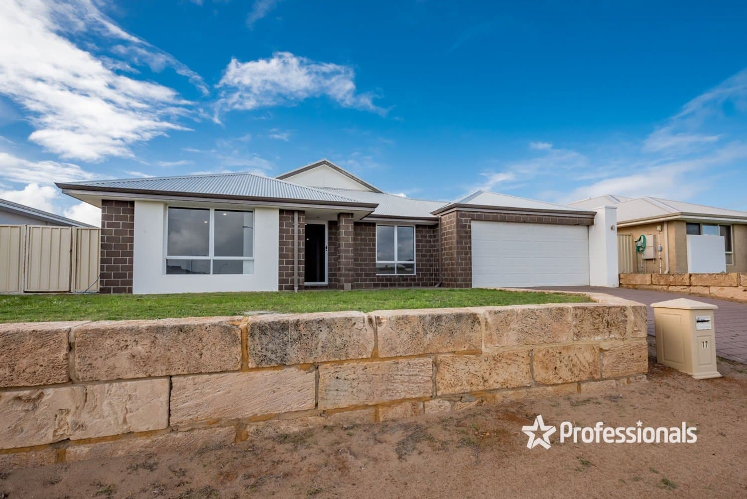 17 Mistral Crest, Glenfield WA 6532, Glenfield - Image 1