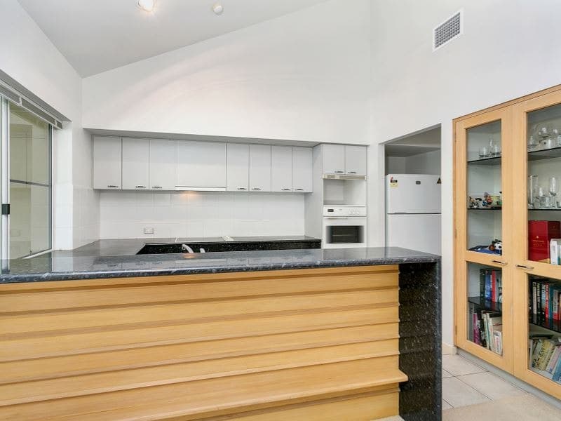 16 Orton Avenue, Kewarra Beach - Thumbnail 5