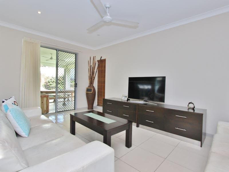 6/2-12 Paradise Palms Drive, Kewarra Beach - Thumbnail 3