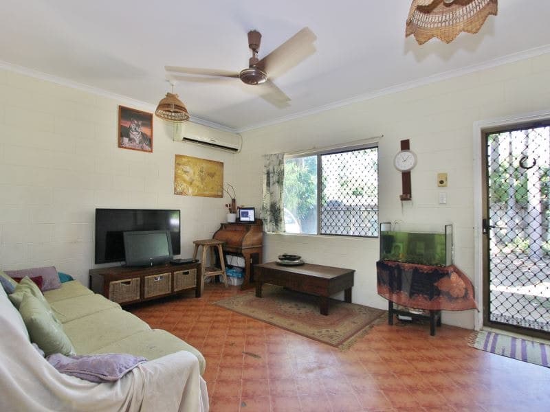 30 Manus Street, Trinity Beach - Thumbnail 2