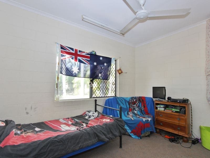 30 Manus Street, Trinity Beach - Thumbnail 4