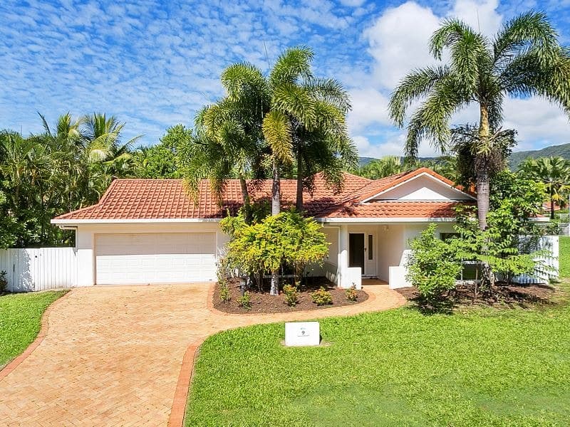 9 Stream Ave, Kewarra Beach - Image 1